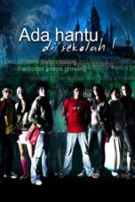 Nonton Film Ada Hantu Di Sekolah (2004) WONGMOVIE